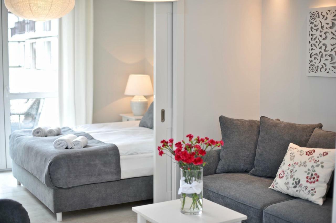 Apartamenty Porto Eli Rowy  Esterno foto